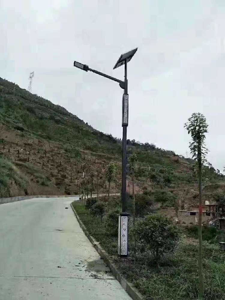 阿克苏市仿古太阳能路灯